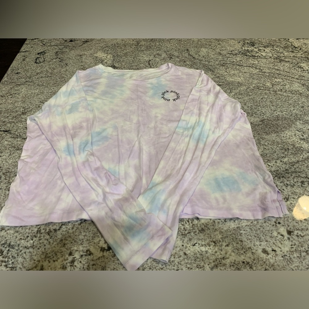 PINK Victoria Secret, Long Sleeve Cropped Tee, Size Medium